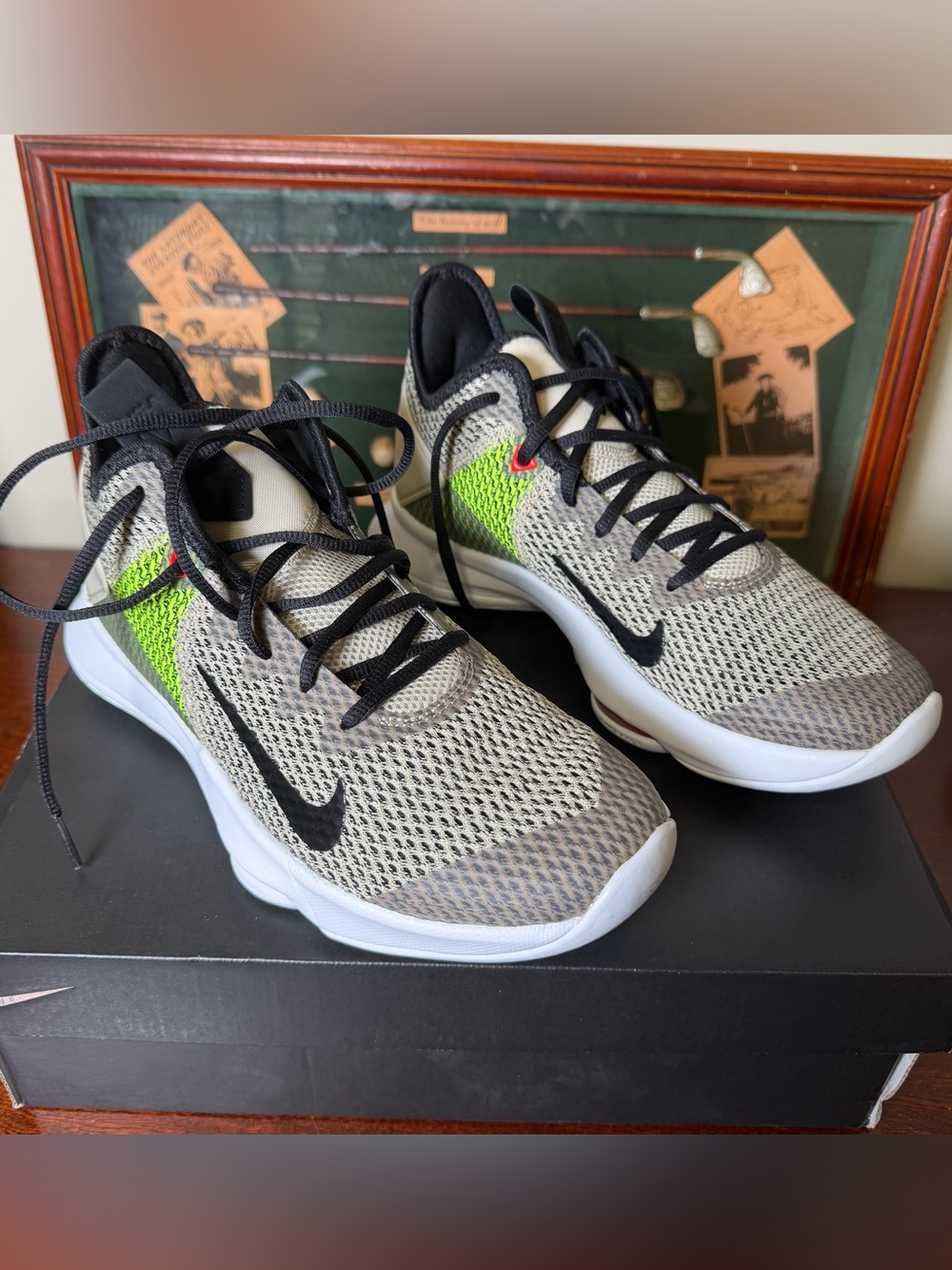 Nike LeBron Witness IV 4 String Black Volt Basketball Shoes Men’s 7.5 Women’s 9